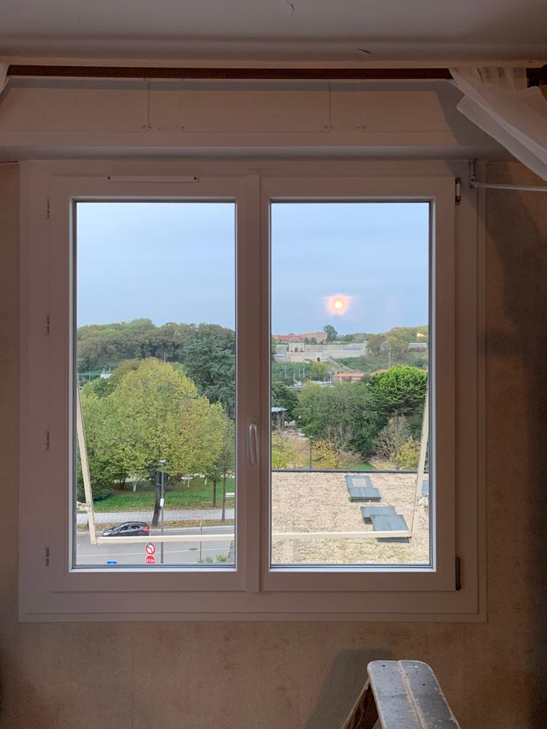 Pose fenêtre PVC sur mesure Bayonne