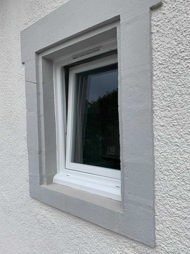 Pose fenêtre PVC sur mesure Biarritz