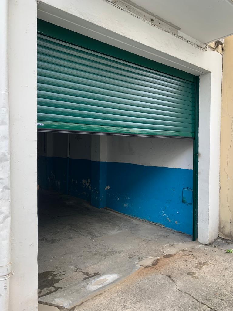 Porte de garage enroulable sur mesure Bayonne