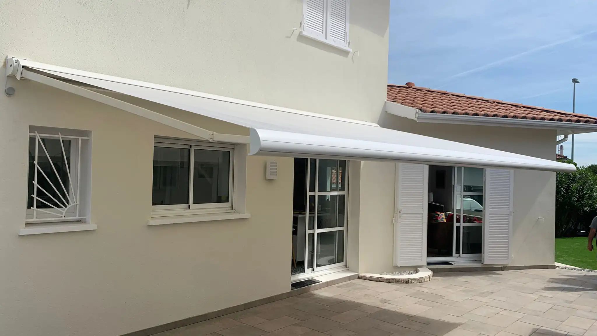 Store banne coffre intégral Anglet — Adour PVC