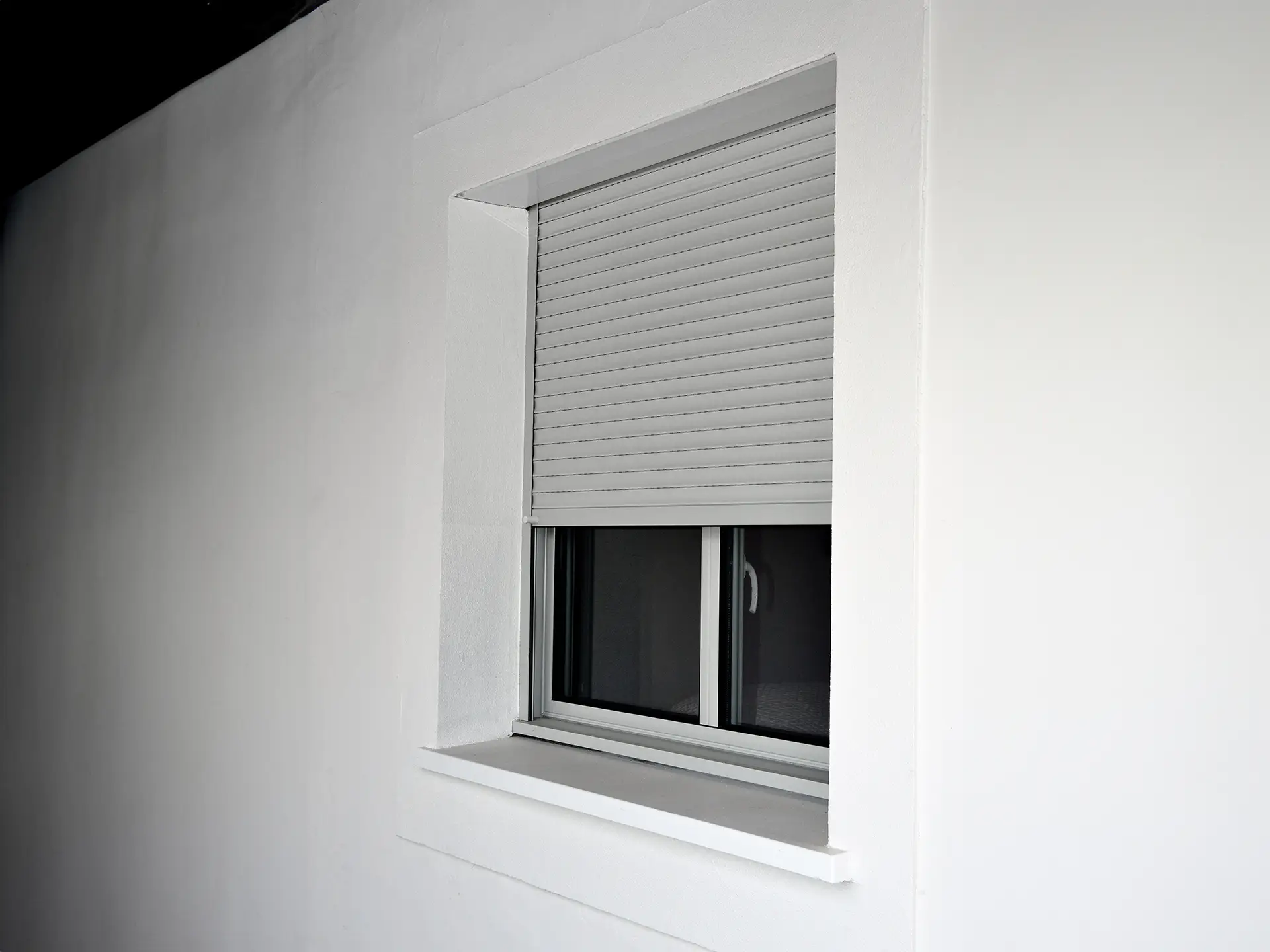 Volet roulant solaire Anglet — Adour PVC